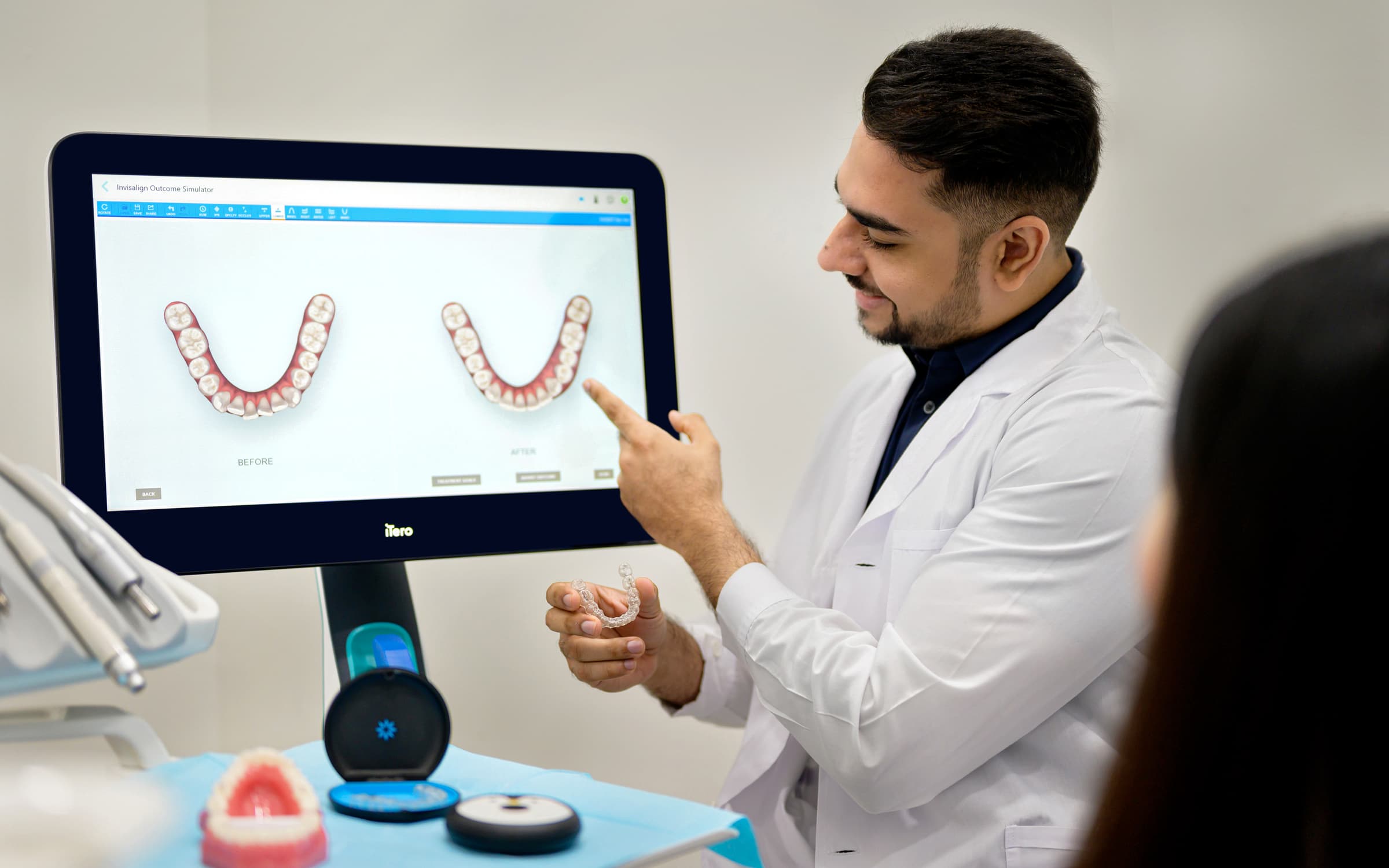 Treating Buck Teeth with Invisalign Clear Aligners | Invisalign.com